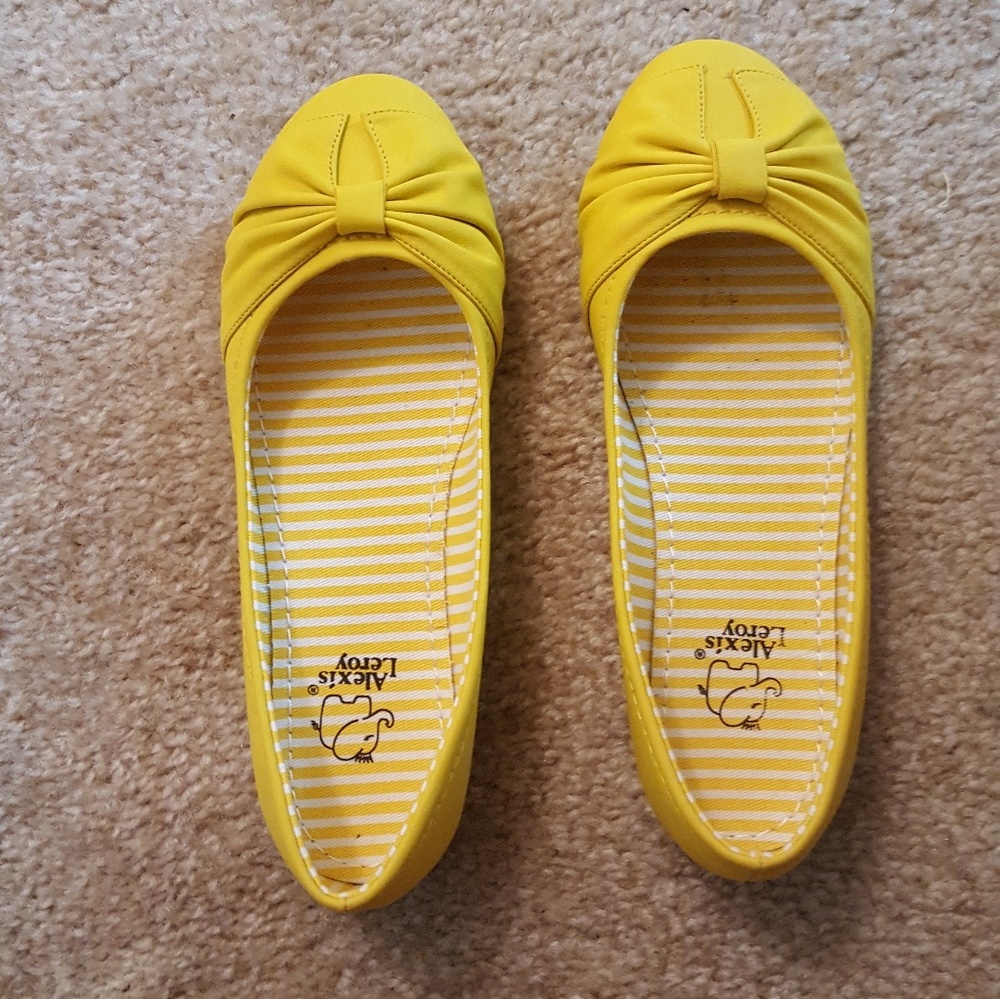 Alexis Leroy yellow flats